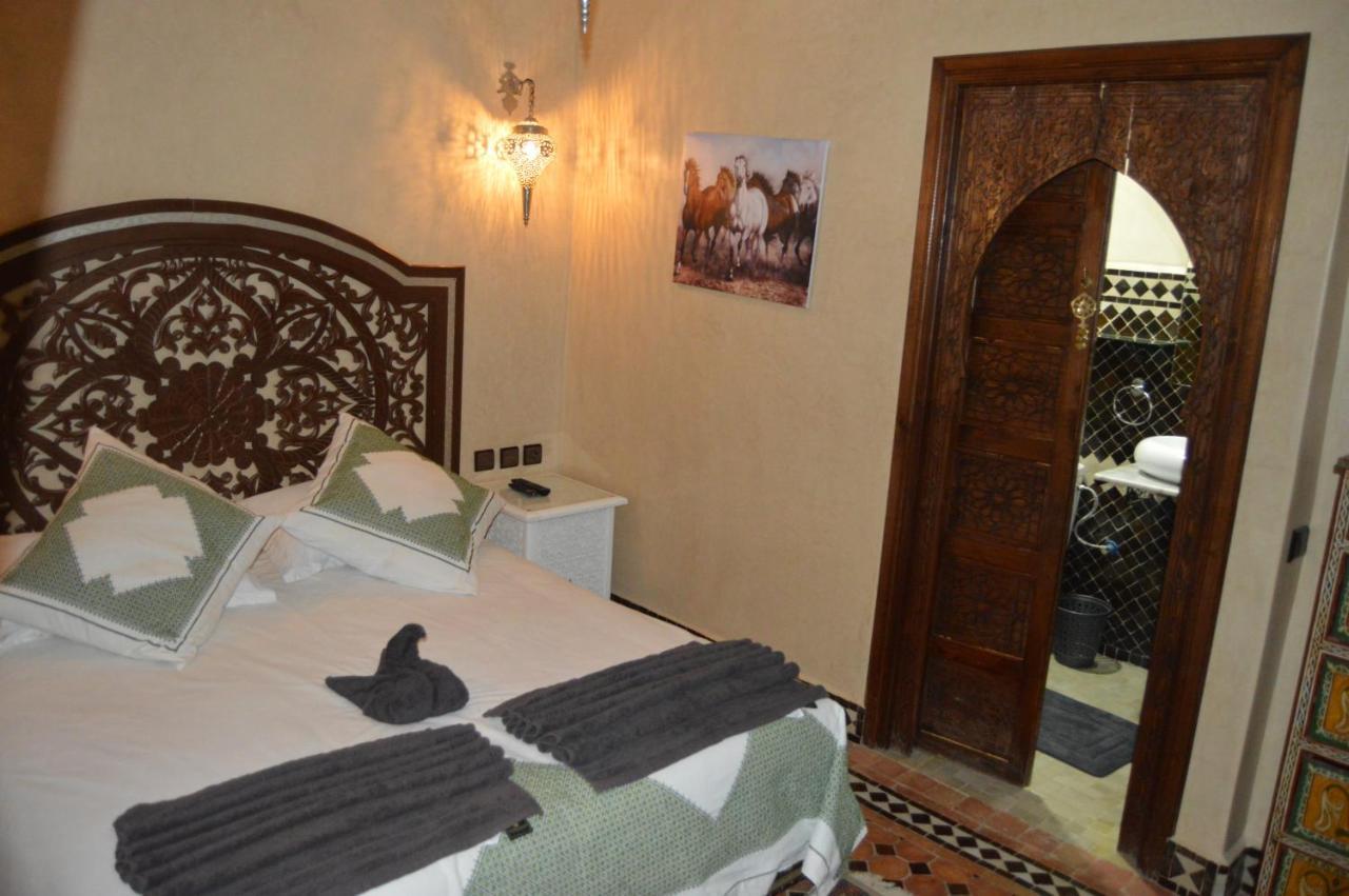 Riad Golf Stinia 1 Meknes Exterior photo