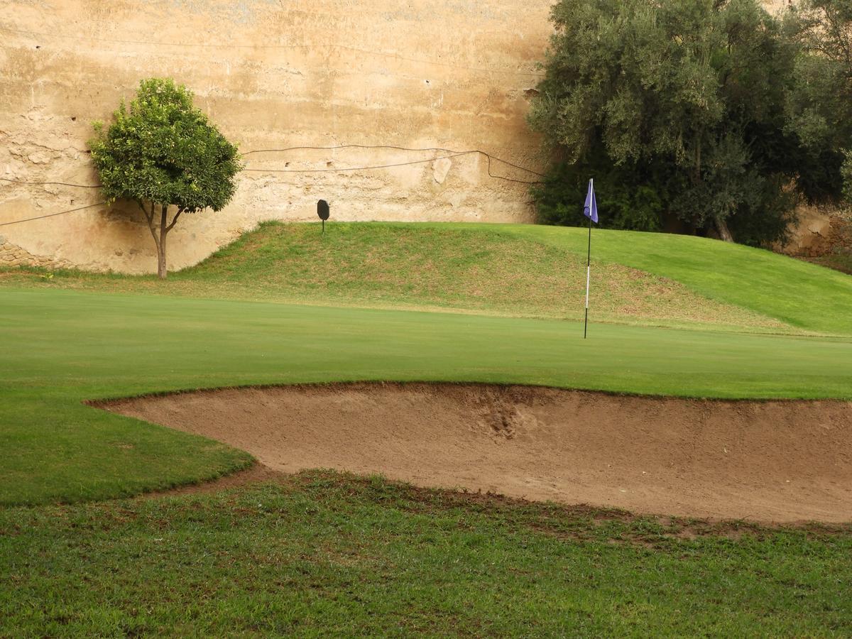 Riad Golf Stinia 1 Meknes Exterior photo