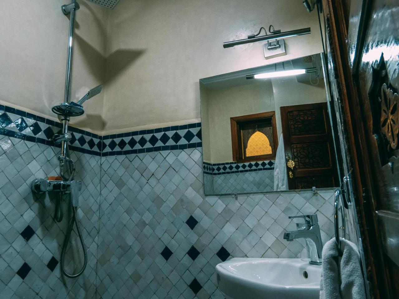 Riad Golf Stinia 1 Meknes Exterior photo